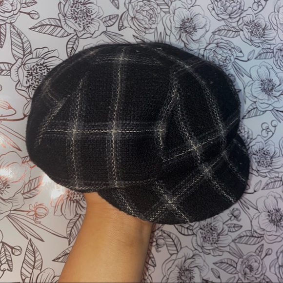 Vintage 90s Wool Plaid Newsboy cap by Goorin Bros - Picture 3 of 4